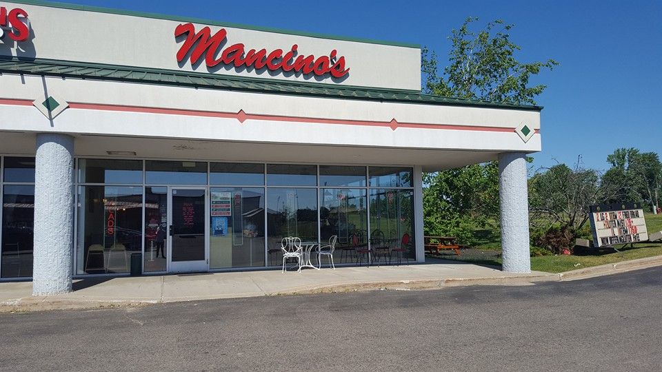 Mancino's of Clare - Clare Accommodate