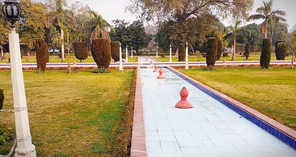 Bagh-e-Jinnah - Lahore Informative