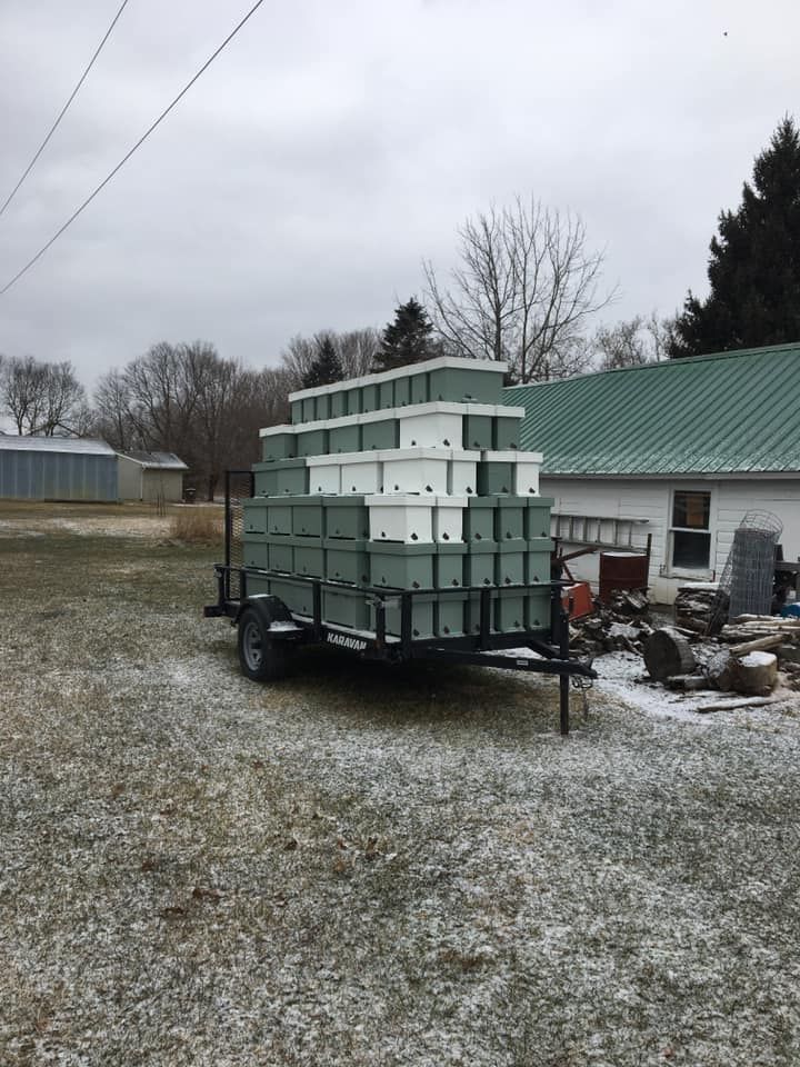 Combs Bee Farm - Milford Center Slider 10