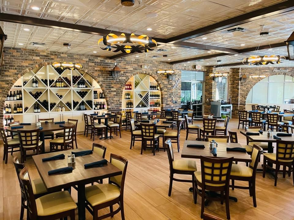 Mamma Mia's Trattoria - Lake Worth Restaurants