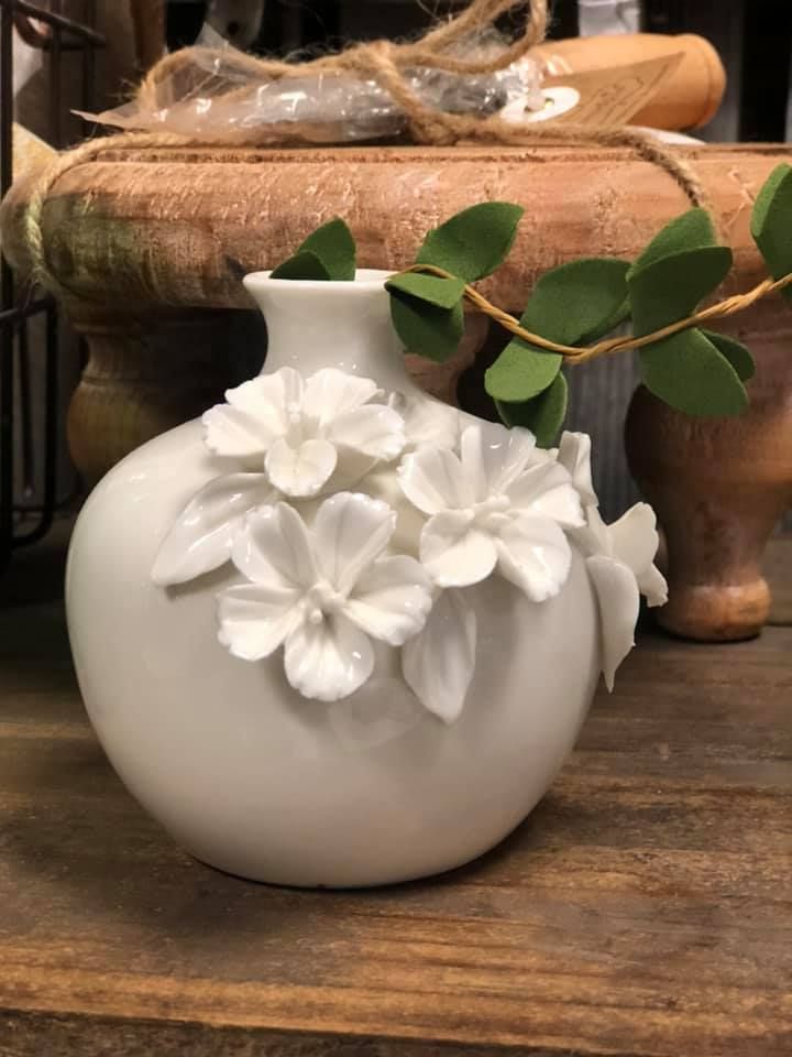 Davis Feed & Farm Supply Yazoo City Service Landscape