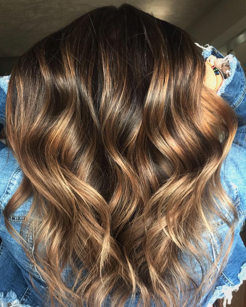 JohnPaul's Salon - Avon Environment