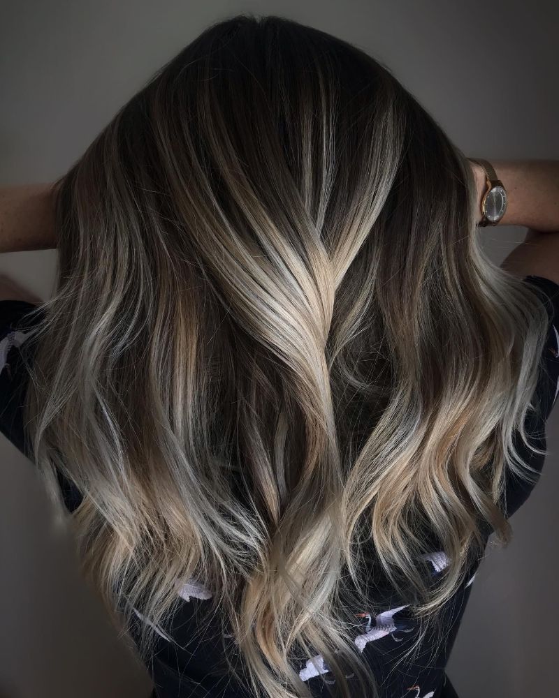 JohnPaul's Salon - Avon Comfortable