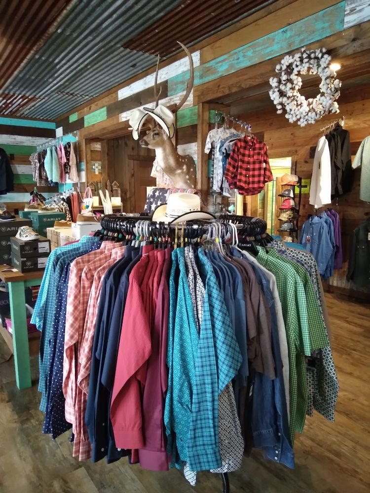 Rockin' M Boutique & Outfitter LLC - George West Informative