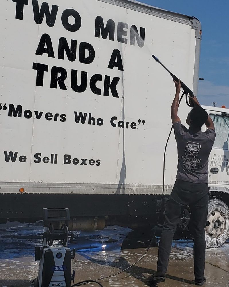 Two Men and a Truck - Freeport Appointments