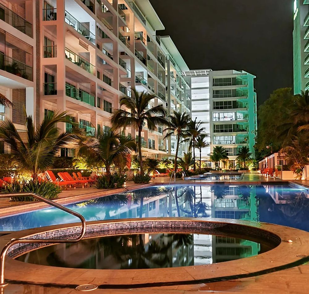 Apartamentos VIP Cartagena - Cartagena Combination