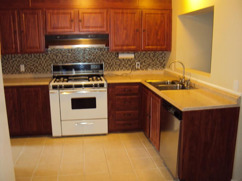 Kitchens & Floors Etc. - Savannah Improvement