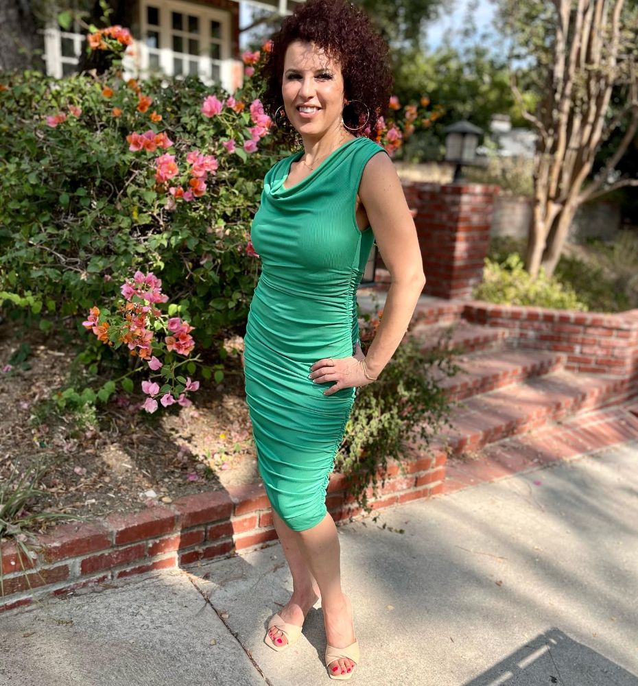 Simona Maghen - Los Angeles Fantastic!