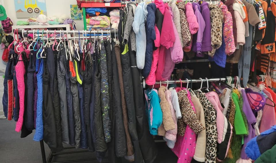 Kids Gear - Manitowoc Thumbnails