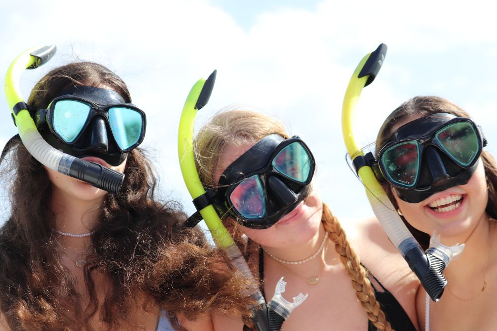 Get Wet Watersports - Riviera Beach Convenience