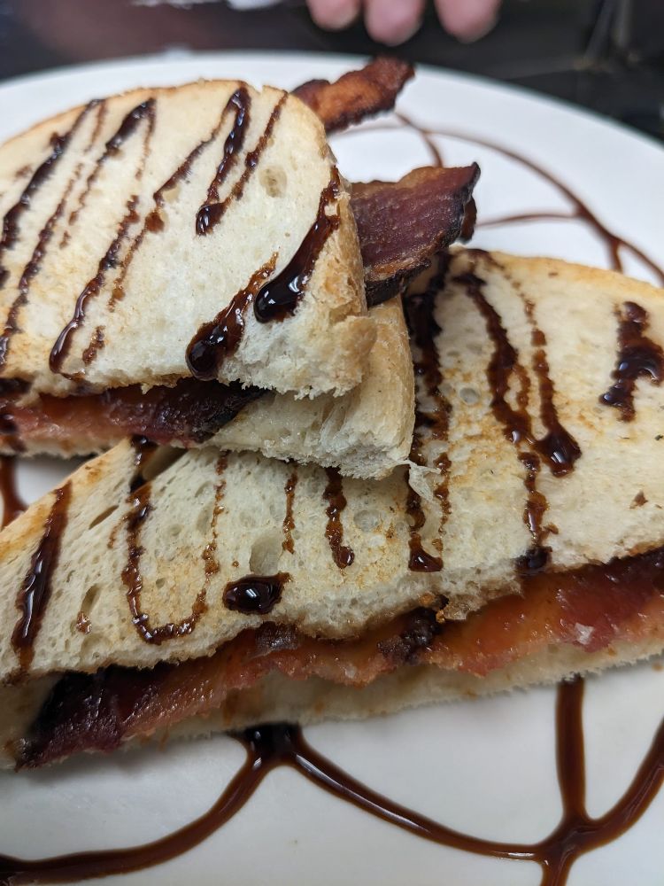 Ebony & Vine - Conifer Accommodate