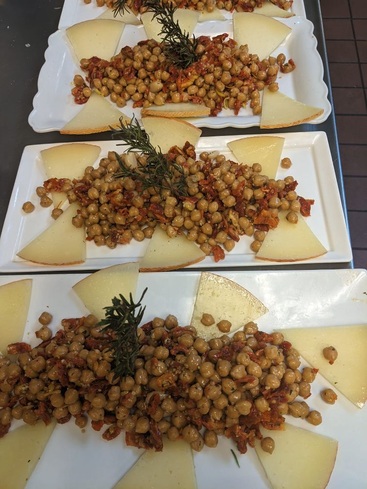 Ebony & Vine - Conifer Information