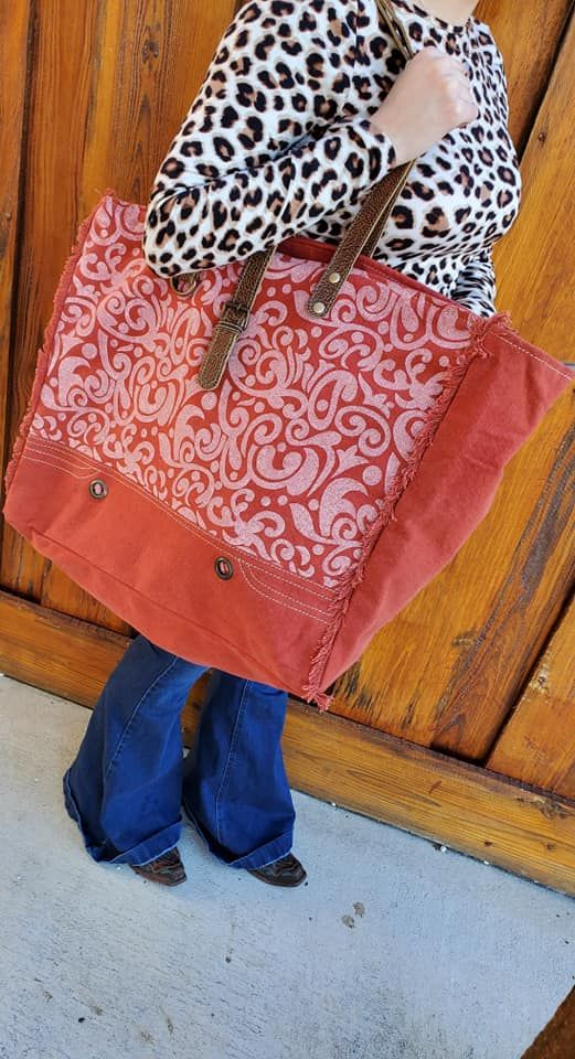 Shirt Shack - Sebring FL Informative