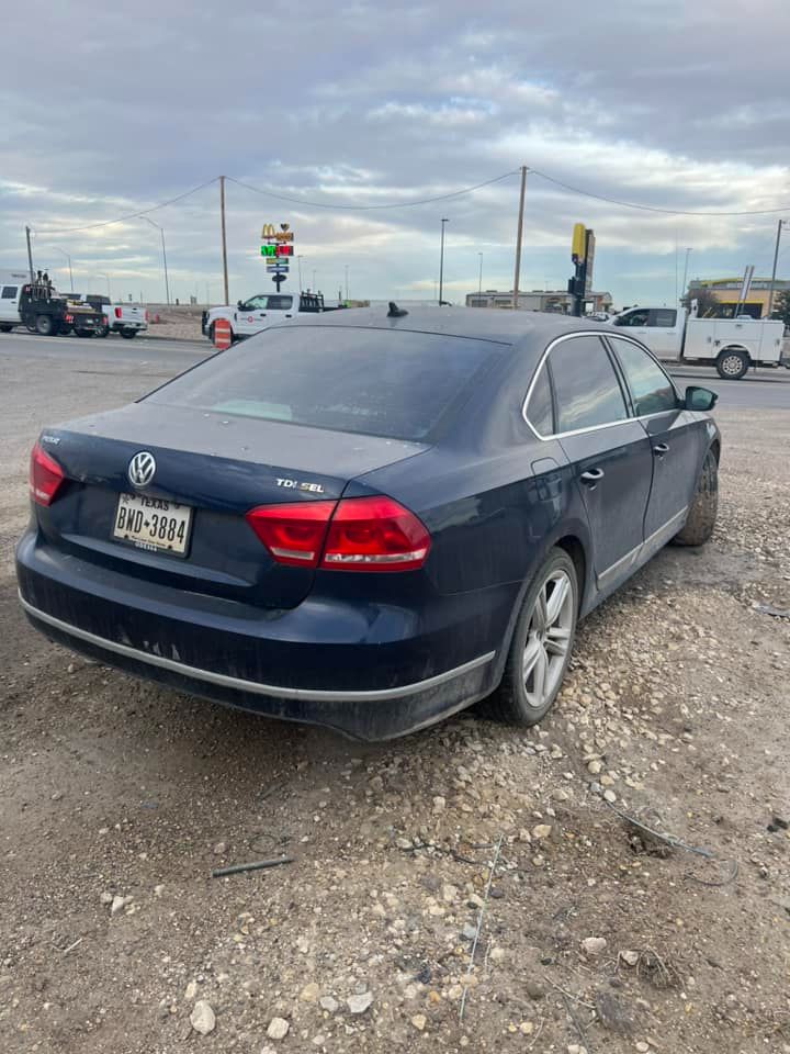 Hector's Tire & Wrecker Service Inc. - Pecos Accommodate