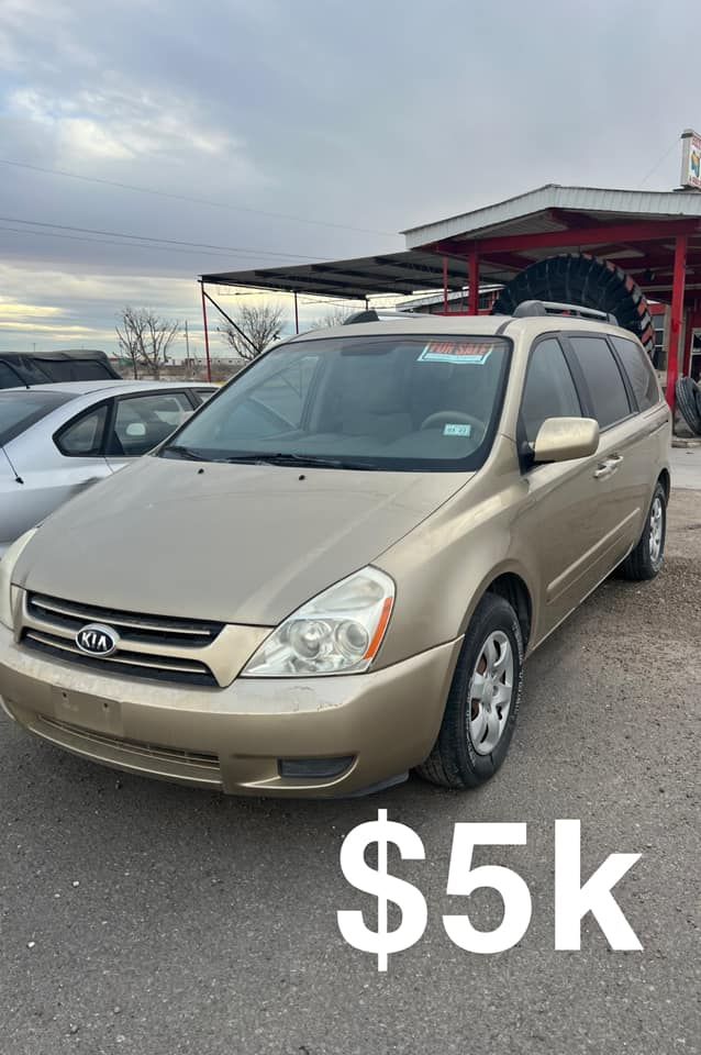 Hector's Tire & Wrecker Service Inc. - Pecos Established