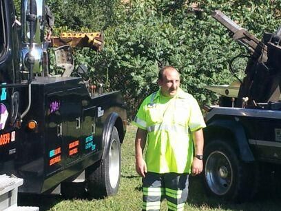 A To Z Towing Inc - Loves Park Combination