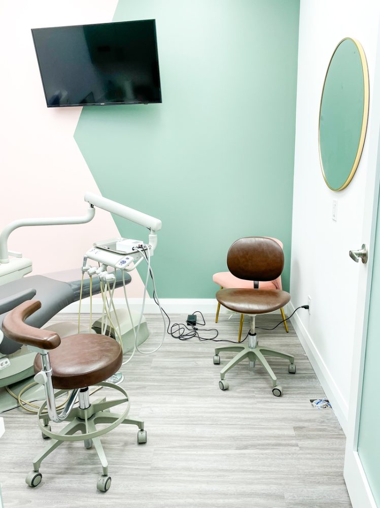 Van Horne Dental - North York Accommodate