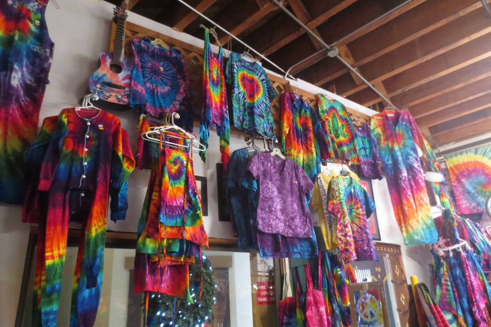 Tye Dye Everything - Moscow Fantastic