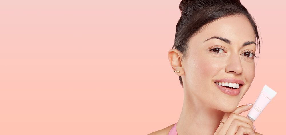 Mary Kay Cosmetics - Betty Lister - Windsor 969-4996the