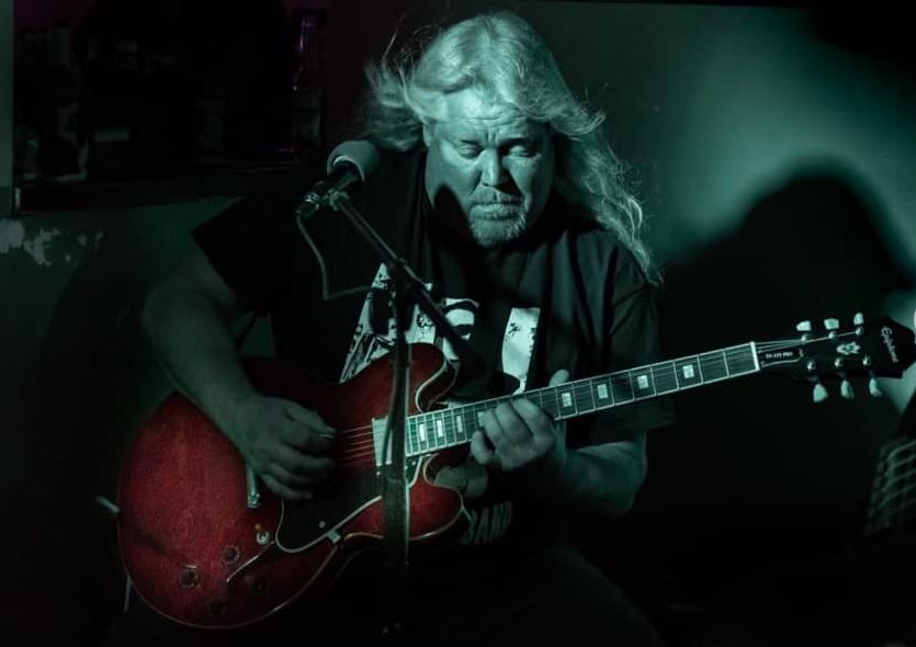 Joey Tenuto Band [service1]