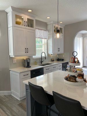 Tops Kitchen Cabinet & Granite - Pompano Beach Positively