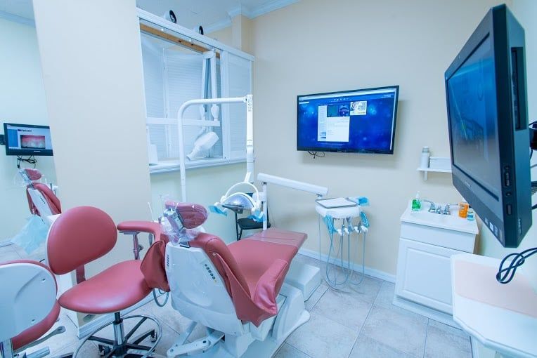 Family & Implant Dentistry of Stuart - Stuart Combination