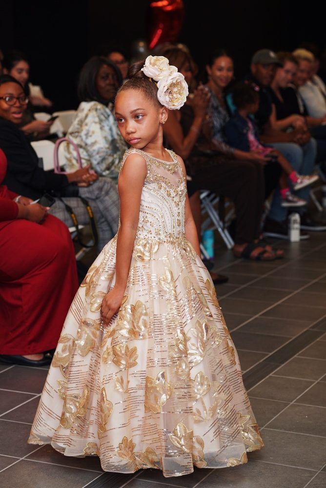 Bebe Elegante Children's Wear - Chicago Questions