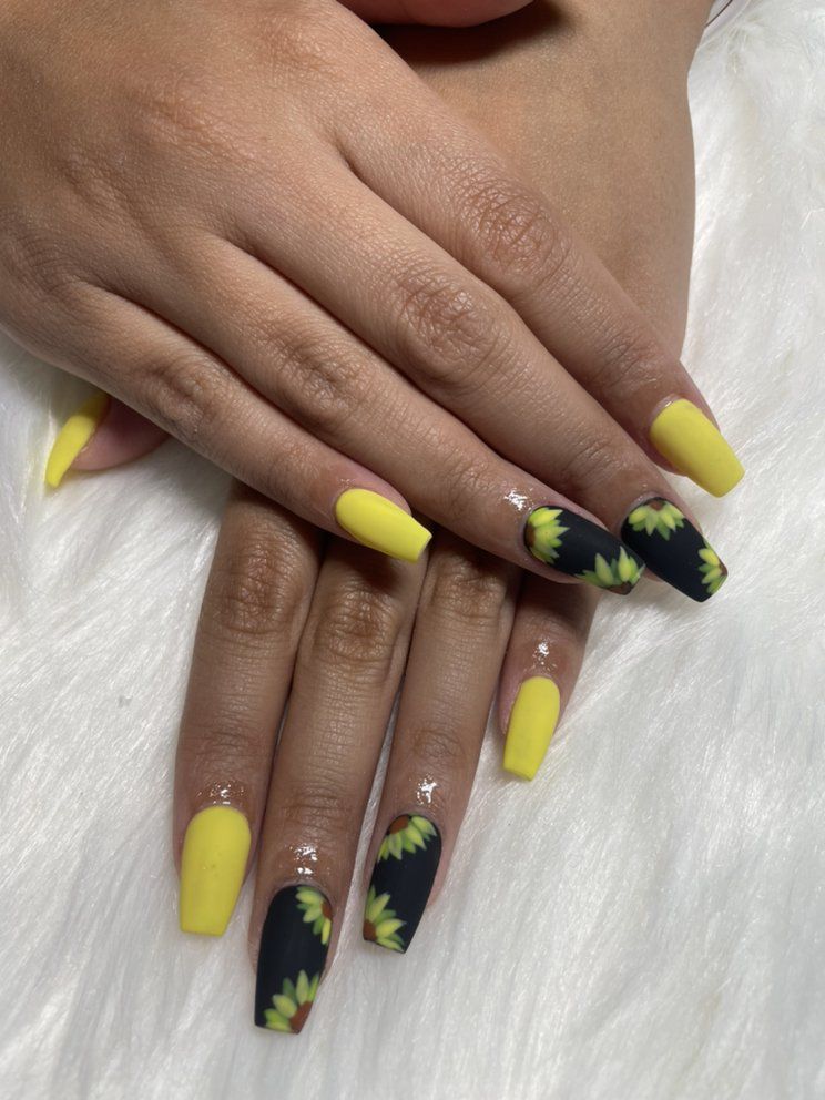 Blooming Nails and Spa - Glendale Positively