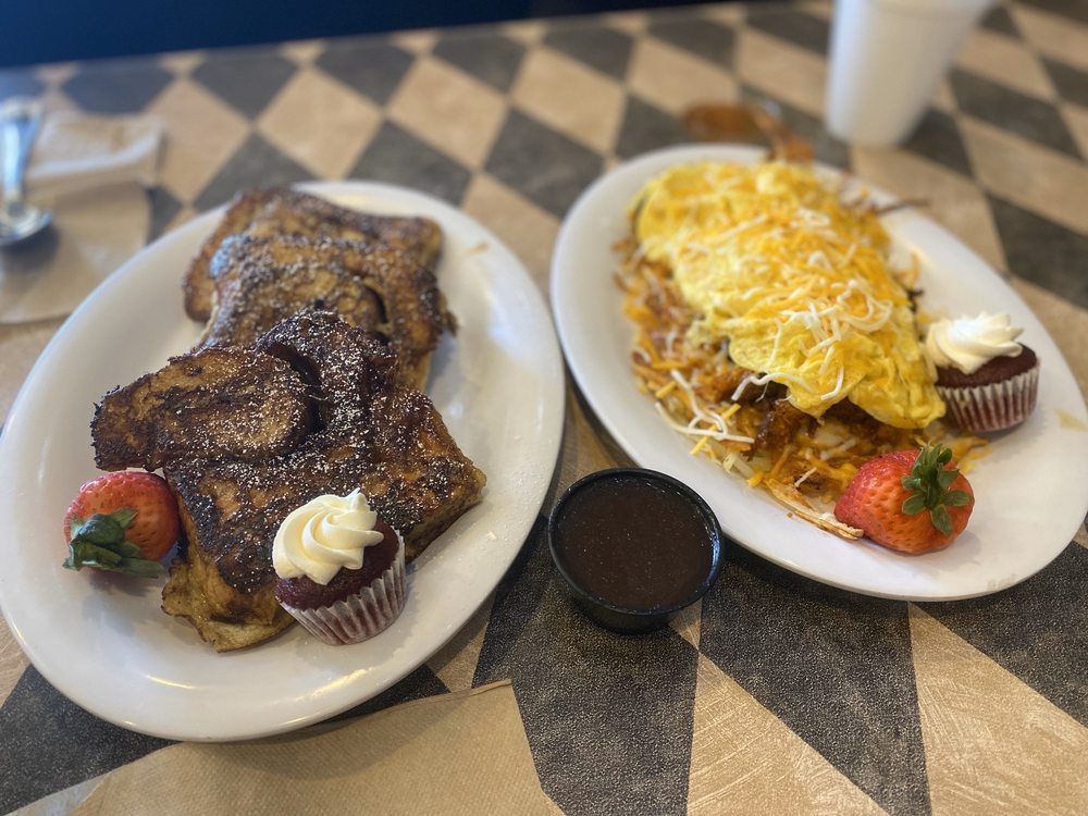 Sassy's Cafe & Bakery - Mesa Informative