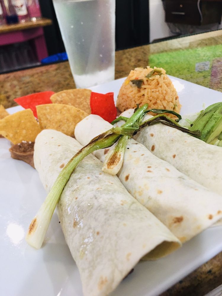 La Patrona Mexican Restaurant & Bar - Brewster Restaurant