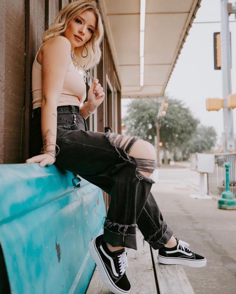 Le Joli Visage Med Spa - Granbury Information