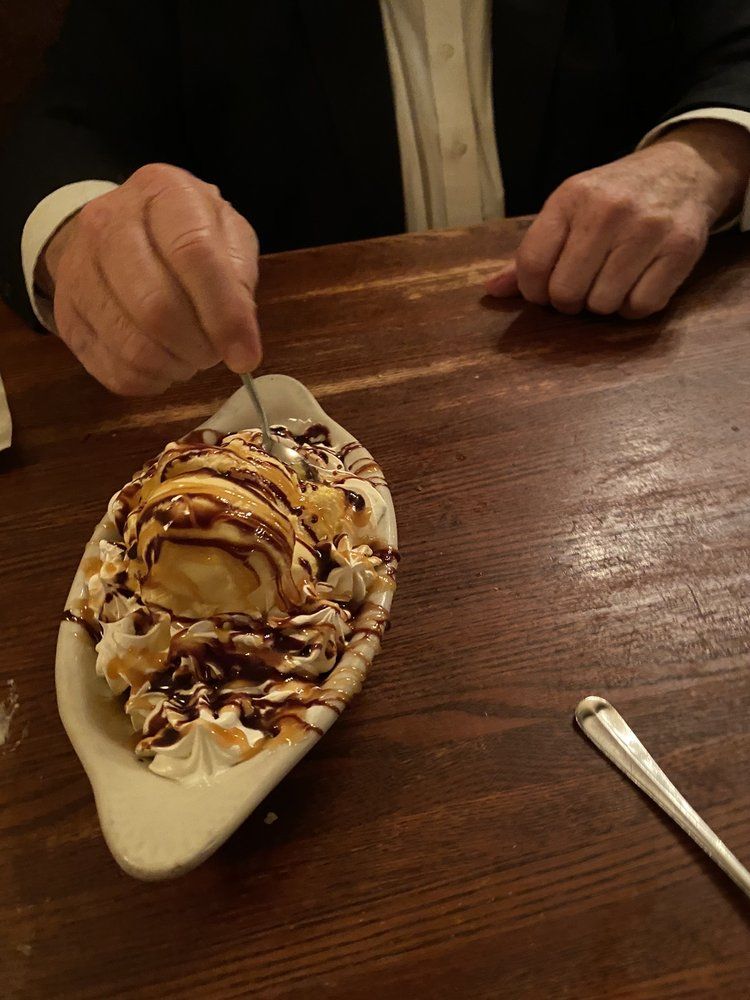 Fenton Hotel Tavern & Grille - Fenton Restaurants