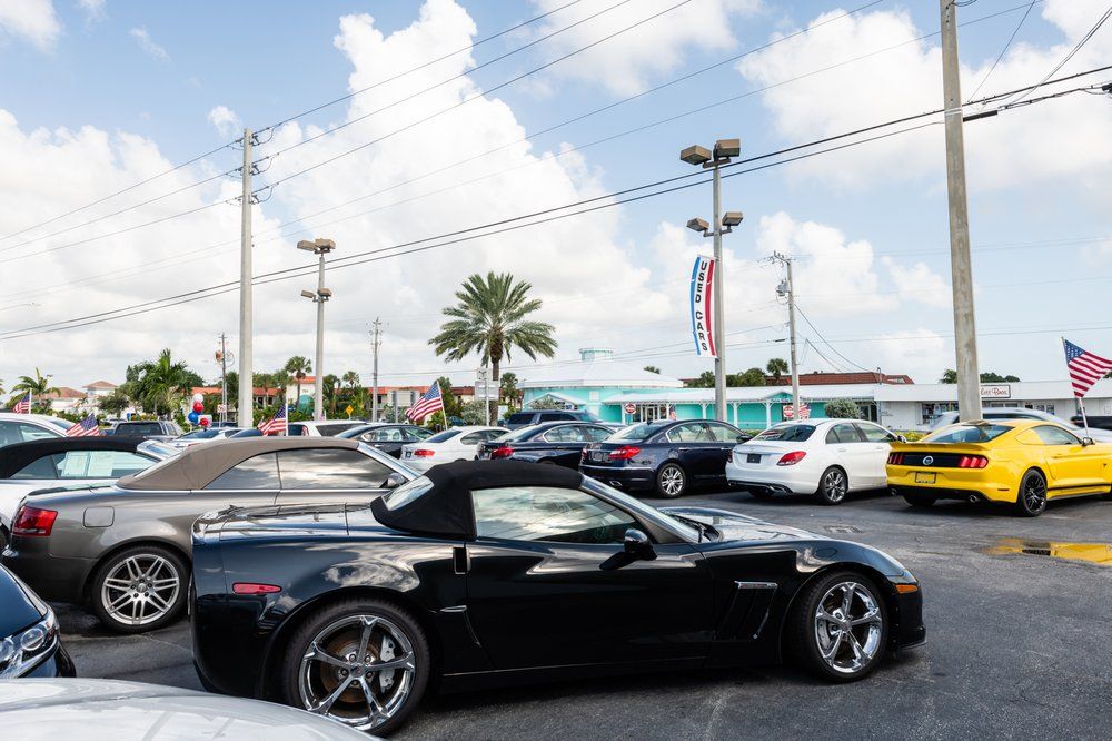 Tropical Auto Sales - North Palm Beach Appearance