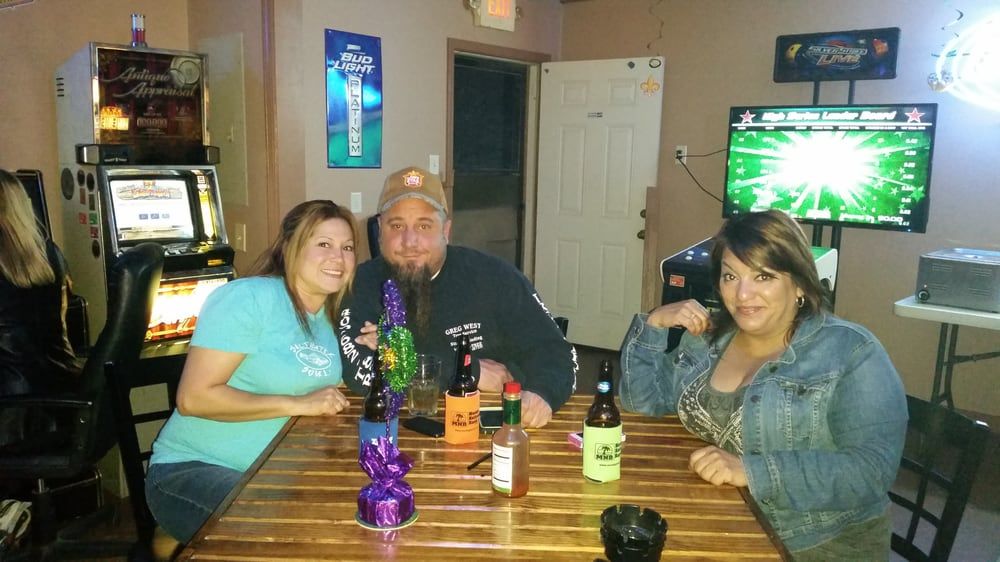 Gizmo Bar - Galveston Thumbnails