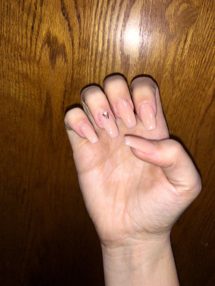 Modern Nail & Spa Studio Simi Valley Service Nail Salon