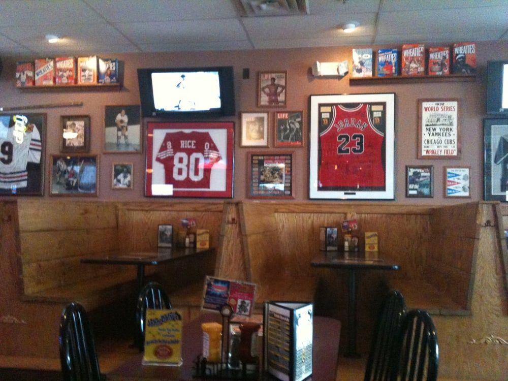 Coach's Corner Pizzeria & Sports Grill - Elk Grove Vill Appropriate