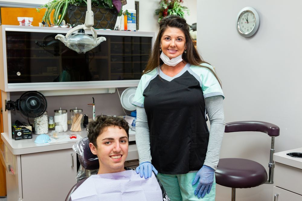Paul J. Houser DDS & Adriana Guerrero DDS - Friendswood Friendswood