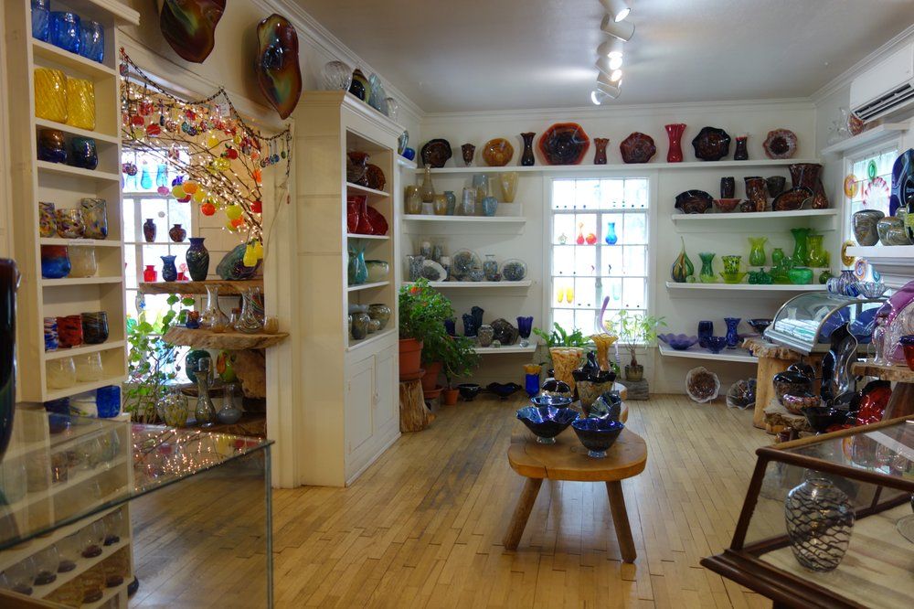 Patterson Glassworks Studio & Gallery - Estes Park Providing