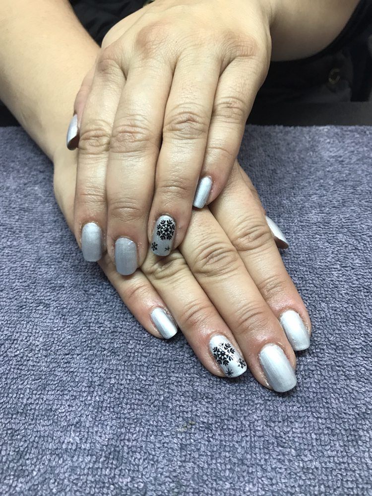 A New Attitude Hair & Nail Salon - Mentor On The Lake Convenience