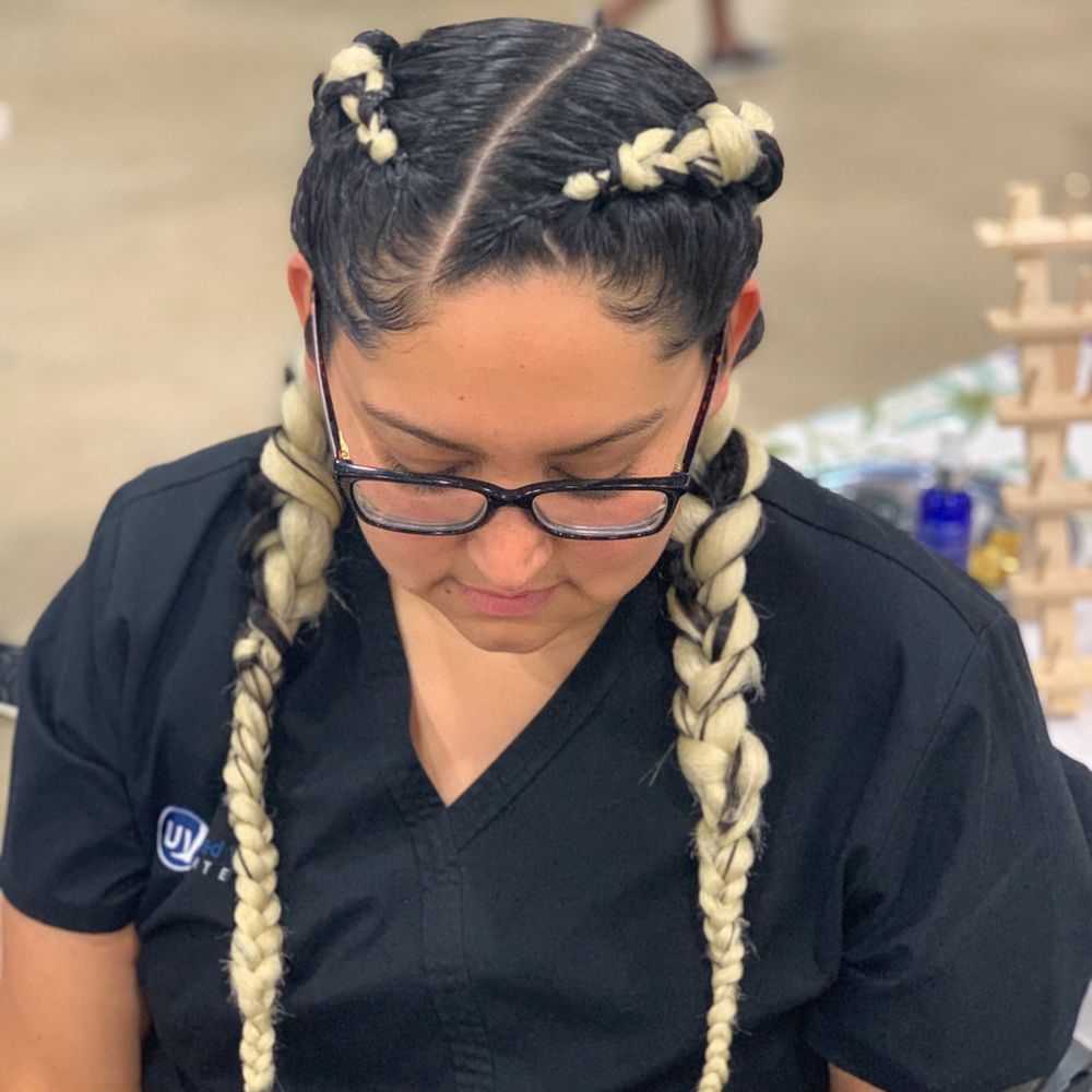 Mane Studio One - West Palm Beach Accommodate