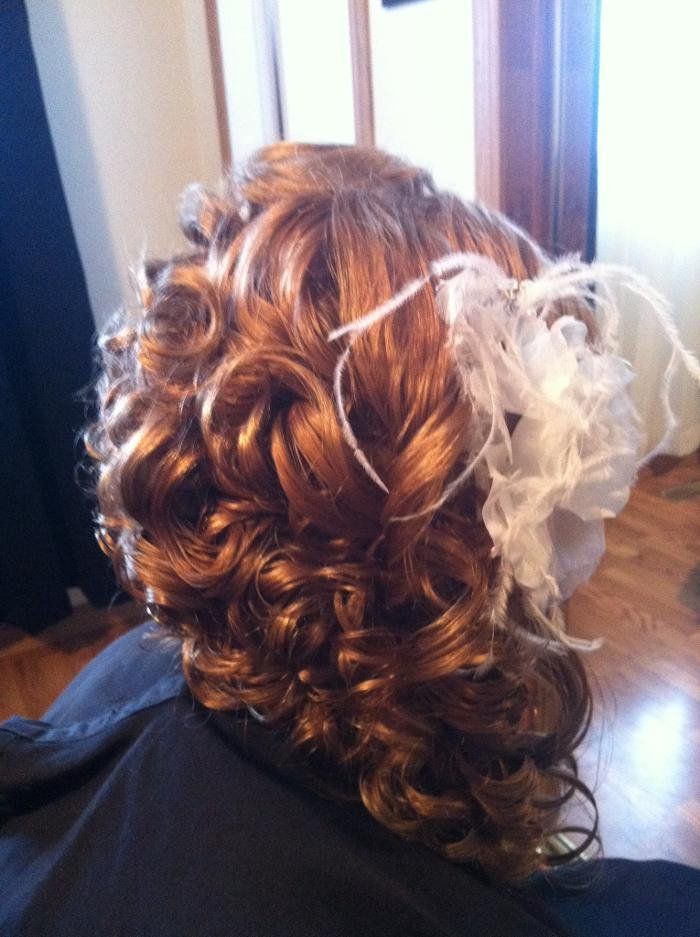 Dickinsfield Hairstyling - Edmonton Accommodate