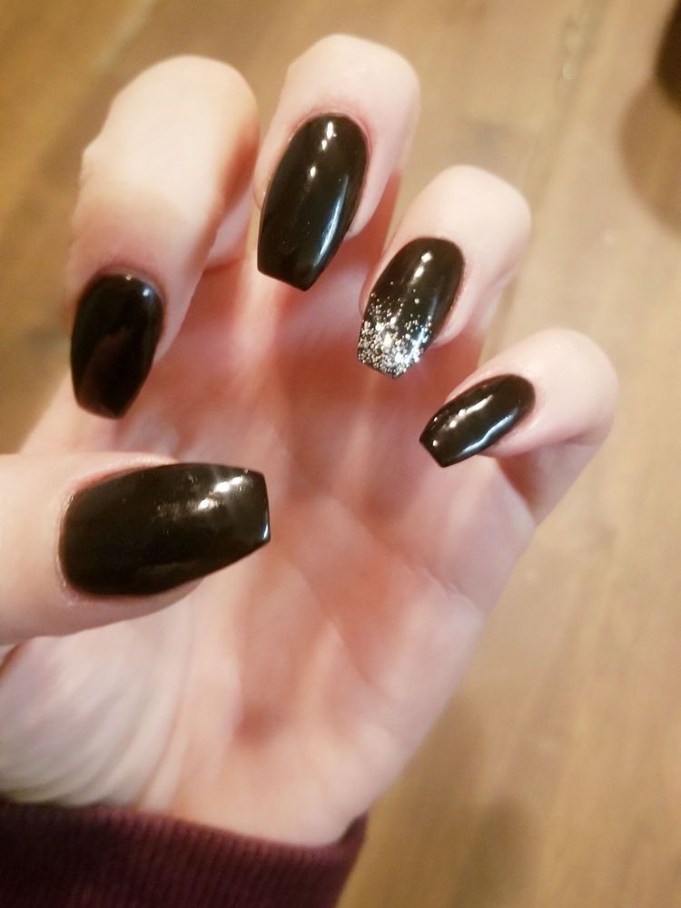 Modern Nail & Spa Studio - Simi Valley Positively