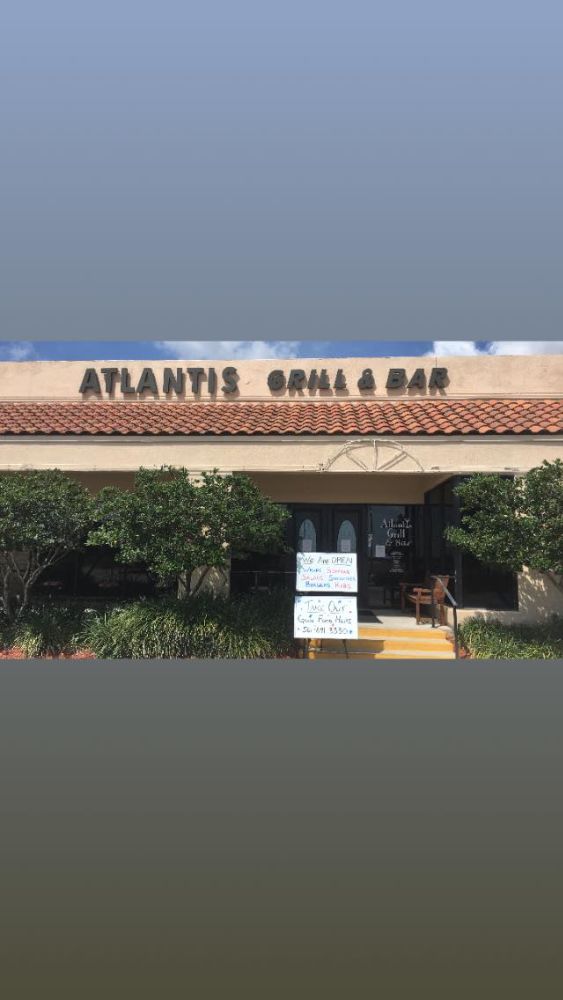 Atlantis Grill and Bar - Atlantis Customers