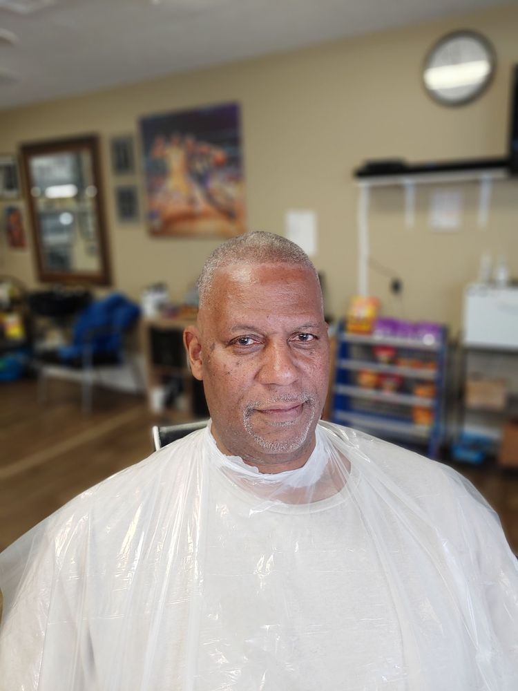 Moe Shands Barber Shop - Frankfort Timeliness