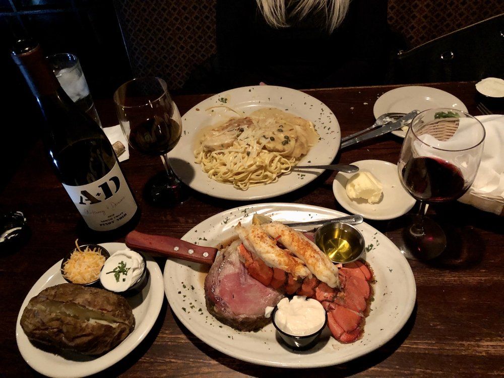 Fenton Hotel Tavern & Grille - Fenton Thumbnails