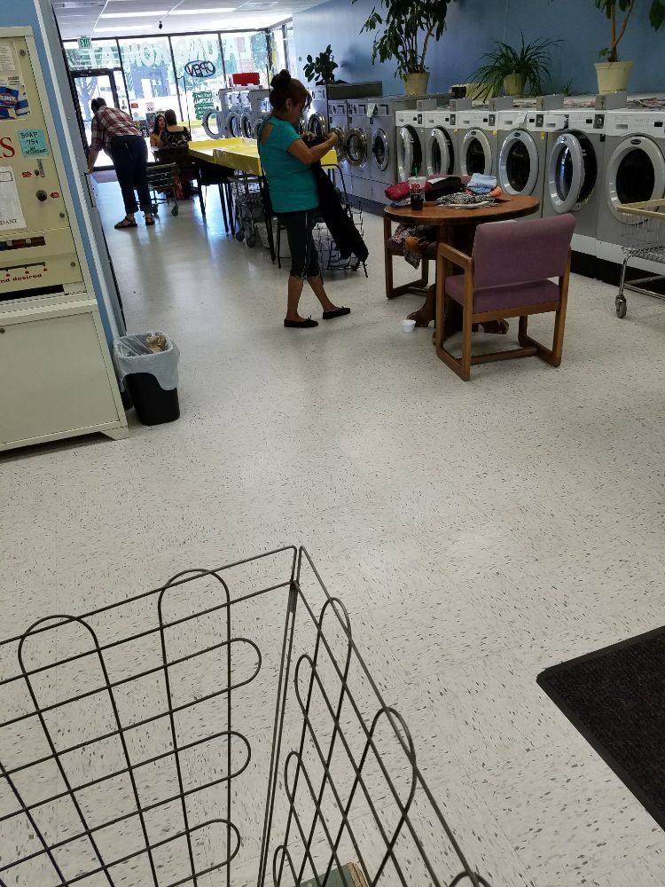 Fresh Start 1 Laundromat - Littleton Documented