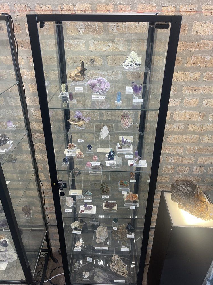 On the Rocks Gems Jewelry & More - Chicago Reasonable
