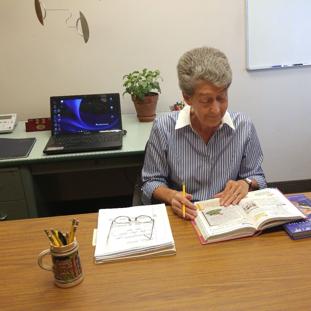 Anne Schlichter Reading Specialist - Columbus Information