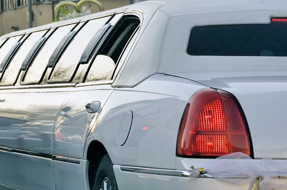 Fantasy Limousine Service - Taylor Informative