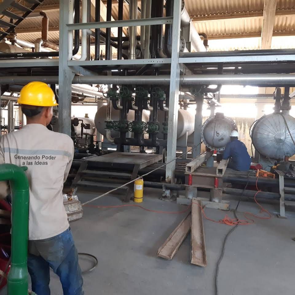 Gruas y soluciones industriales A R H S.A.S - Cartagena Industriales